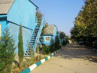 Вид на домики с удобствами - фотогалерея на RCC-TRAVEL.RU Вид на домики с удобствами - фотогалерея на RCC-TRAVEL.RU